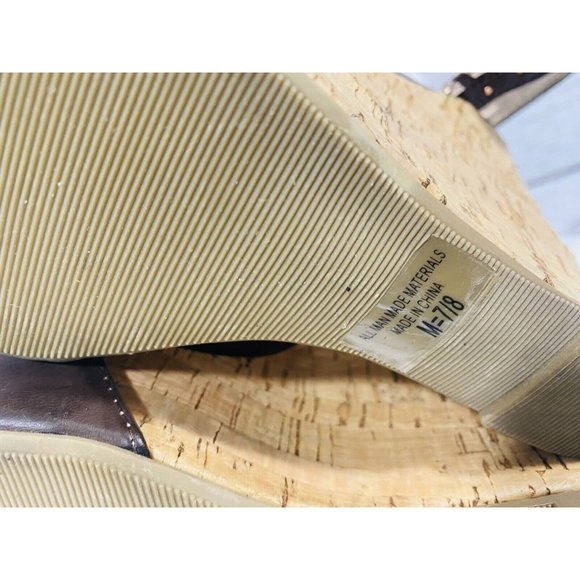 Rue21 Etc Shoes Wedge Open Toe Brown Sandal Wedge Heel Sz 7/8 Ankle Strap Studs - Picture 10 of 10